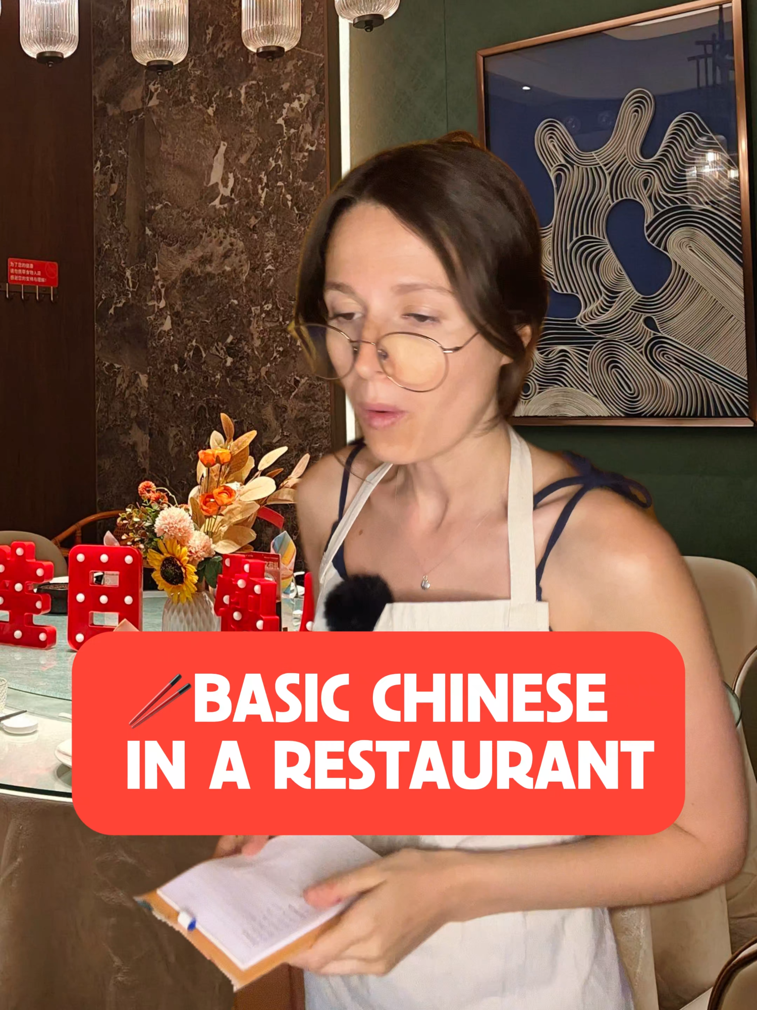 Learn how to order food in Chinese like a pro! 🍜 Essential words like rice, meat, spicy... and phrases to customize your meal. Perfect for traveling in China! 🇨🇳✈️ #LearnChinese #ChineseTravelTips #MandarinForBeginners #FoodInChina #KhanjiSchool