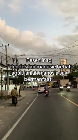 Dengan toak Ndk mele Gitak anak ne sedih 