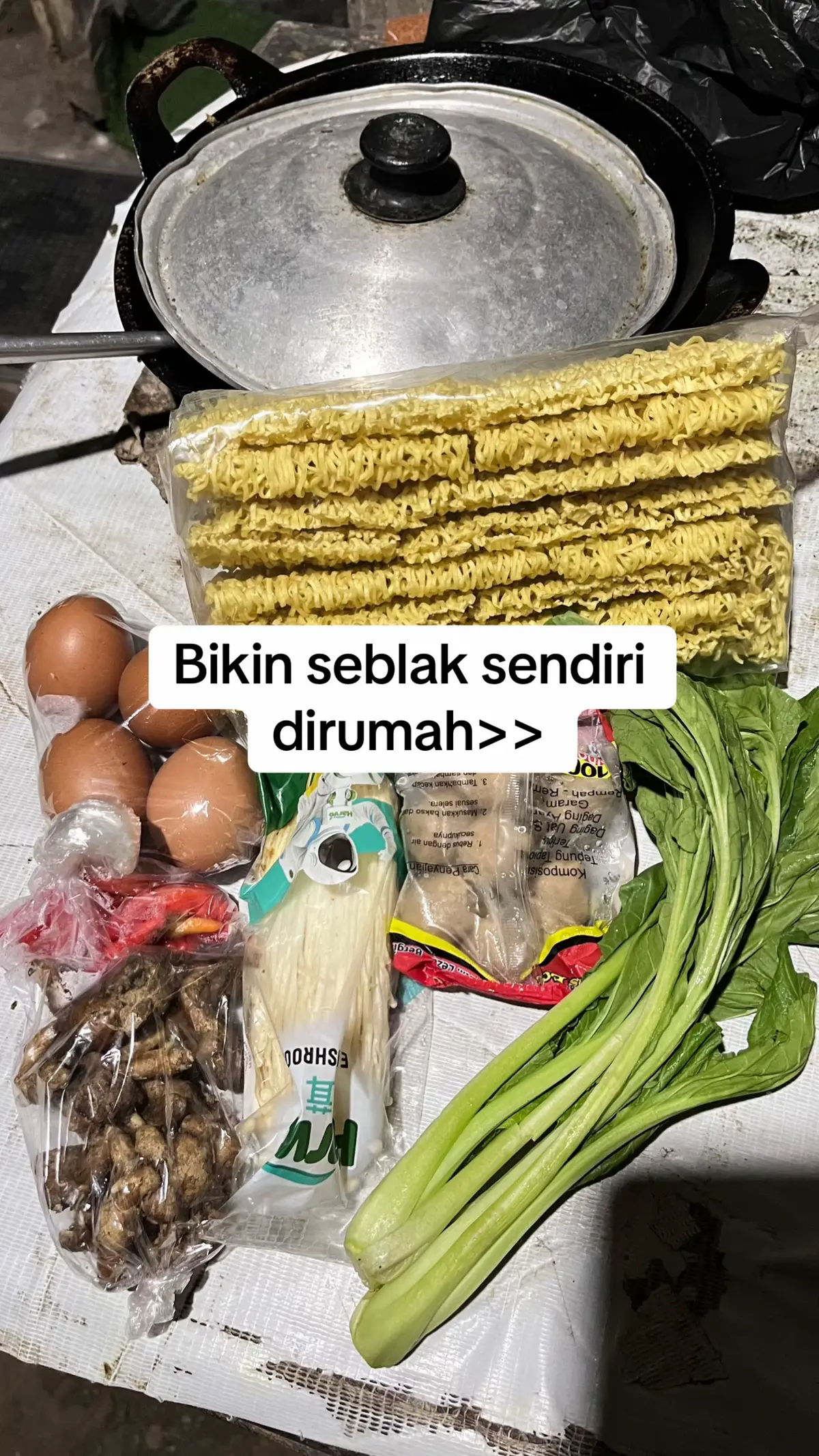 pucet dikit ngga ngaruh🫵,yang penting rasanya okee🤪  #seblak #resepseblak #masakansimple #seblakenak 