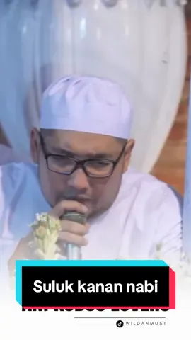 Suluk kanan nabi dilantunkan oleh Gus Ghofur dengan suara lantang nya🥹🤍 #sulukkanannabi #sulukgusghofur #amkudus #suluksholawat #habibsyechassegaf #ahbaabulmusthofa #syekhermanialawasan #guselham #guselhamjogja #almubarokqudsiyyah #fypppppppppppppp 
