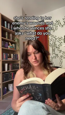 📖 a liar’s twisted tongue (rereleasing august 26) #aliarstwistedtongue #fantasybooks #BookTok #fantasy #enemiestolovers #fantasyromance #closeddoorromance 