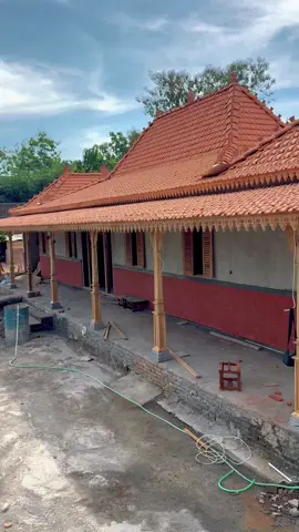 Omah limasan nogosari  #fyp #fypage #fypシ゚  . . . #arsiteksolo #tukangsolo#joglo  #jasabangunrumahmurah #tukangbangunansolo #kontraktorsolo #pemborongsolo #arsiteksukoharjo #pemborongsukoharjo #tukangbangunansukoharjo #kontraktorsukoharjo #rumahminimalis #rumahsolo #arsitekklaten #arsitekboyolali #rumahsolo #rumahsukoharjo #rumahmurah #arsitekturrumah #solo
