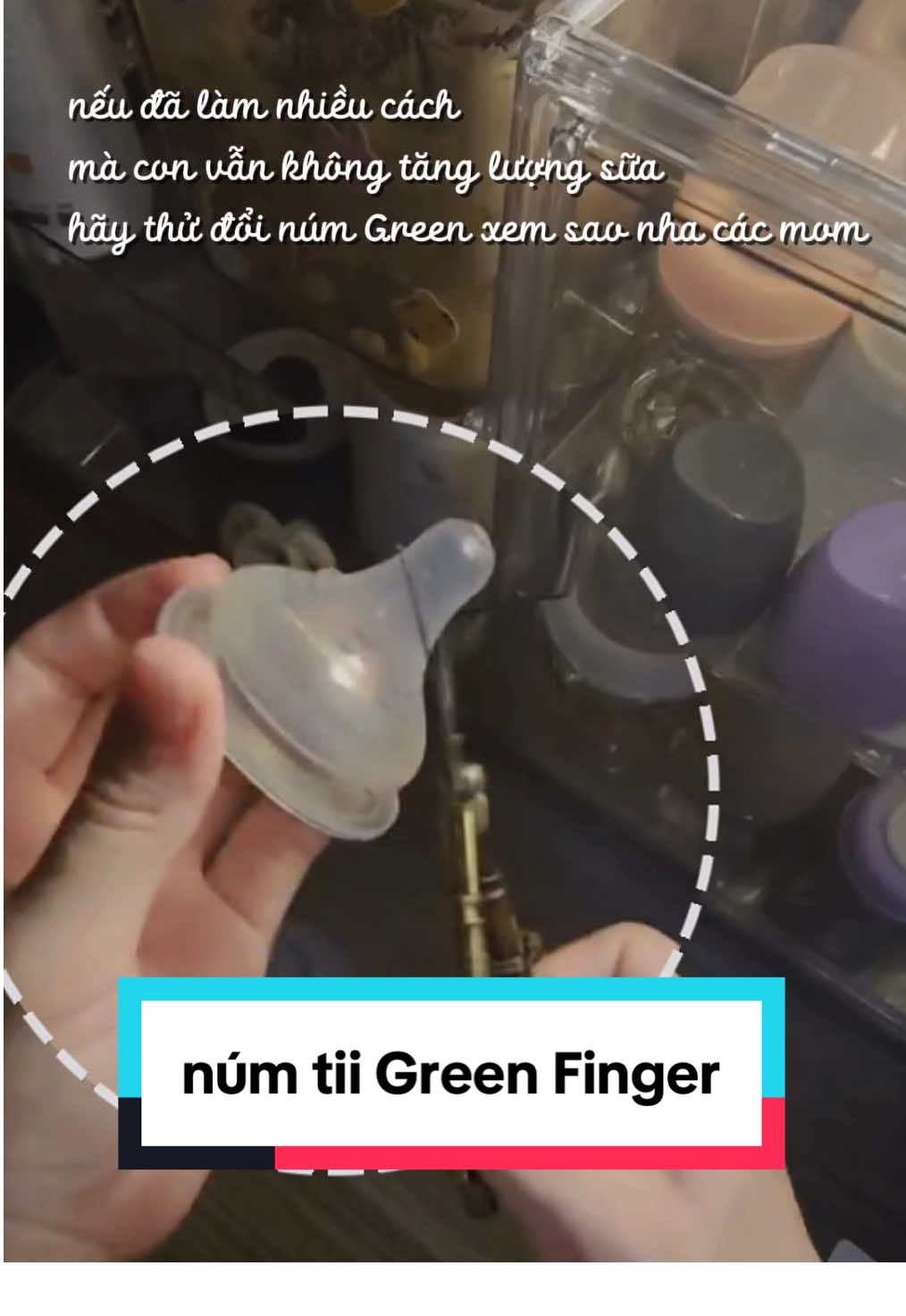 núm tiii giúp tăng lượng sữa cho em Rhum, từ 2 tuần tuổi e đã tăng trộm vía 100ml. Nay đến lúc thay mới cho em rồi ạ  #numgreenfinger #mebimsua #mevabe #binhsua #cachtangluongsuachocon #tanw Hân - mẹ 𝑹𝒉𝒖𝒎 𝒏𝒆̀ 🐍 