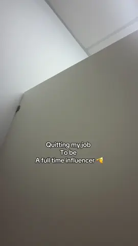 ITS TIMEEEEE, Get me outta here 🫡 #fyp #fulltimeinfluencer #quit #funny #grwm #beauty #viral #videoviral 