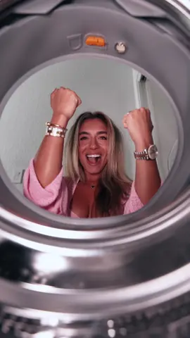 I was worried about this video because you know when you stick the phone in the dryer and then you find mildew in the background of your video. No just me? All right I’ll let my intrusive thoughts wonder… after this the washer did break so we had to buy a new one, but it’s fine. At least we got the video. 🤣💕 I thought this idea was cool and then I had to stand on a ladder so u could see my shoes and I was like fackkkk😅🤣