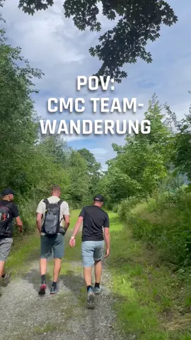 CMC offroad 🥾🌲 Ein bisschen Höhenluft, viele schlechte Witze und noch mehr Teamspirit – unsere Wandertour war mindestens genauso stabil wie unsere 3D-Lösungen. 💪 #TeamCMC #Wandertag #OffsiteVibes #Teambuilding #WorkHardHikeHarder #Echtzeit3D #unitypartners 