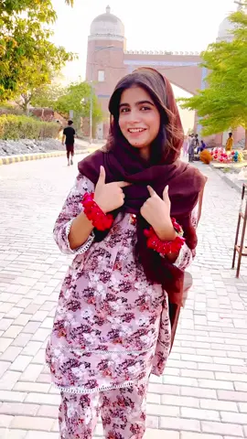 Laiba fareed vlogs#1millionviews #unitedkingdom #flpシ #treinding_video #trending #treinding_video #foryou #alhamdulillah #trending 