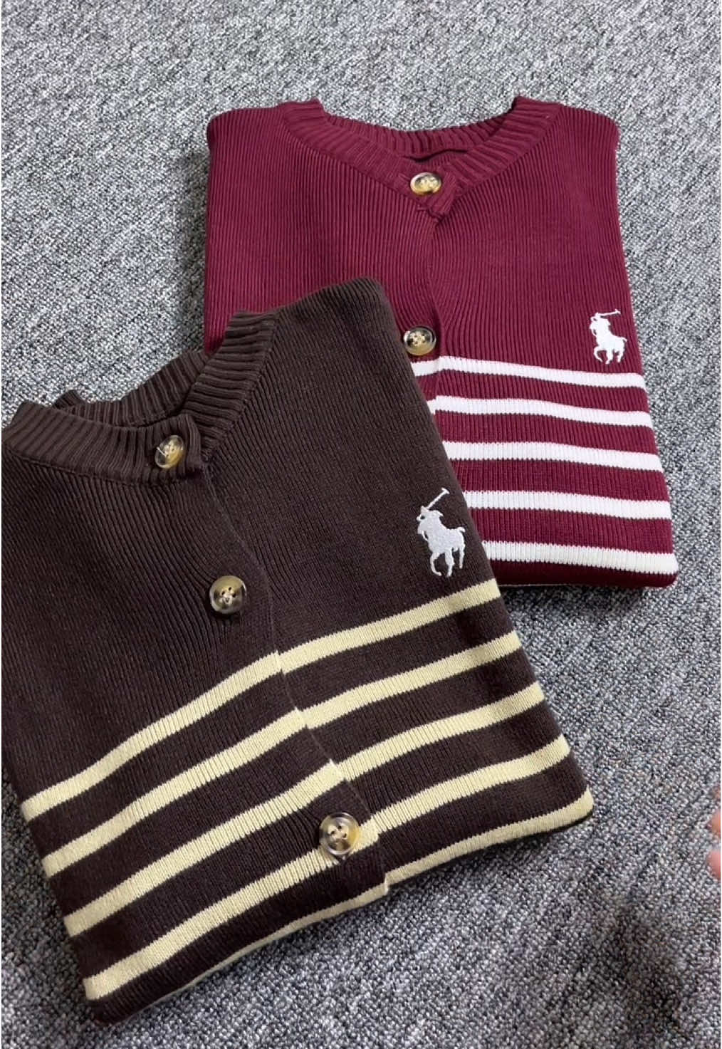 koleksi cardigan baruuu😍🤩 #fyp #cardigan #cardiganrajut #cardiganoutfit #cardiganmurah #polo #cardiganpolo #salur #outfits #outfitideas #outfittiktok #outfitinspiration 