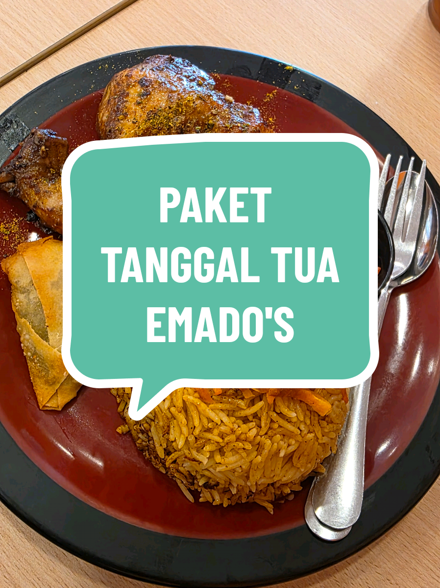 19rb+ pajak udh bs makan di emados.. namanya paket tanggal tua,terdiri dr 1 potong ayam,nasi biryani/mandhi/kapsah,samosa vegetable.. #emados  #emadosshawarma 