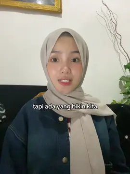 siapa emg yg bikin senyum”sampe pegel🤫