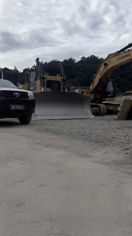 Mechanic team #sinohydro_powerchina #baleh #Sarawak #Malaysia 