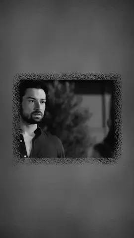 فاتت. سنين ونا بسمعك😴✋🏻 ٰ ٰ ٓ ٰ #تصميم_فيديوهات🎶🎤🎬 #تصميمي #اخر_عباره_نسختها🥺💔🥀 #حزن💔💤ء #fypシ゚ #ppppppppppppppppppppppp 