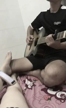 đang gần anh lắm cơn đau đâu đây thật gần.. #rotchoanhmotly 
