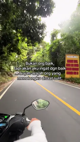 Terimakasih karna tidak membiarkan aku kelaparan🥹🤍