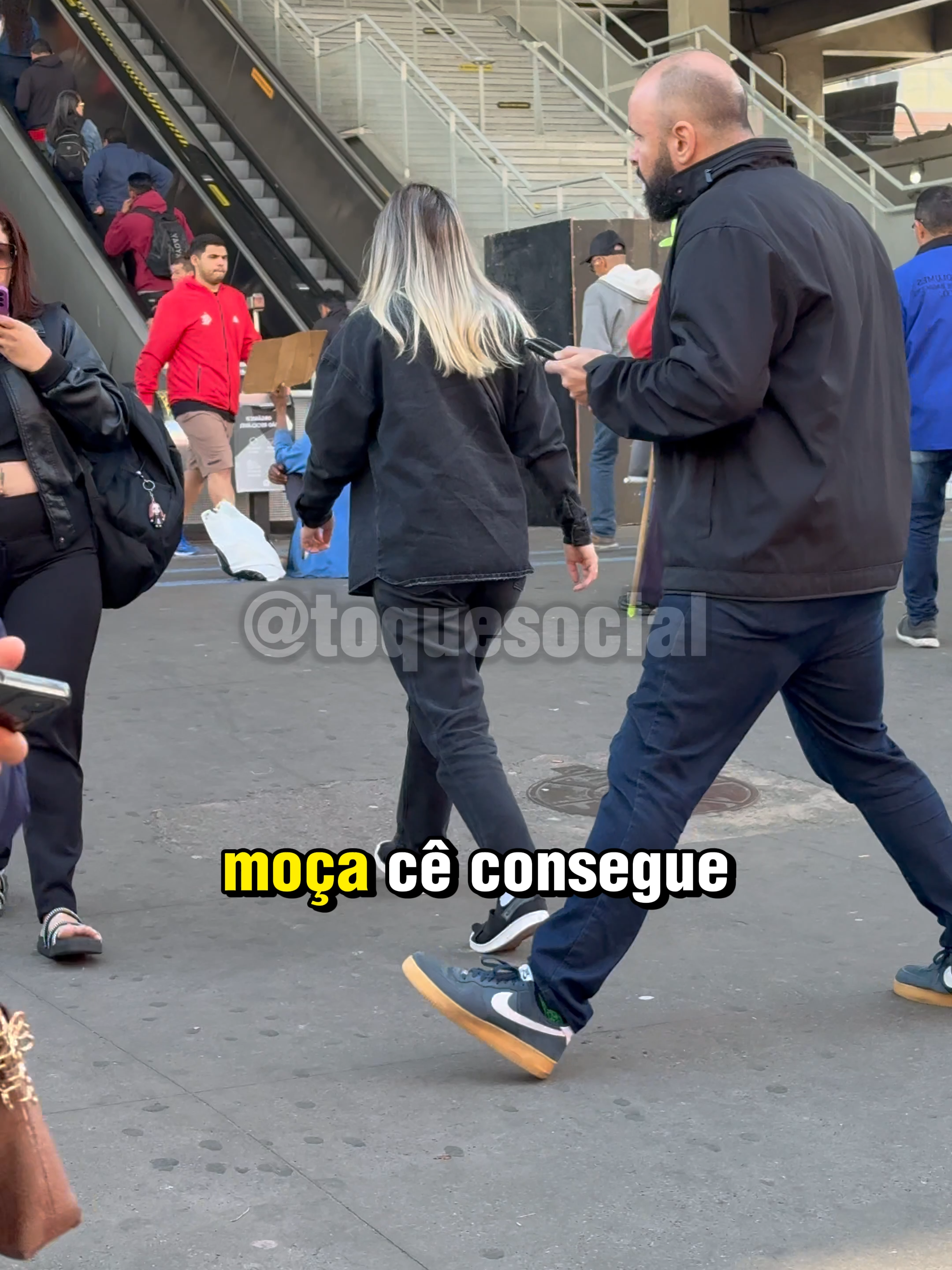 ELAS NÃO QUERIAM AJUDAR MAS ELA AJUDOU... #sp #tiktokviral #fypツ #videoviraltiktok #ganhardinheiro #féemdeus #fé #videoviral #parasuapágina❤️❤️ #paratiiiiiiiiiiiiiiiiiiiiiiiiiiiiiii #gentilezageragentileza