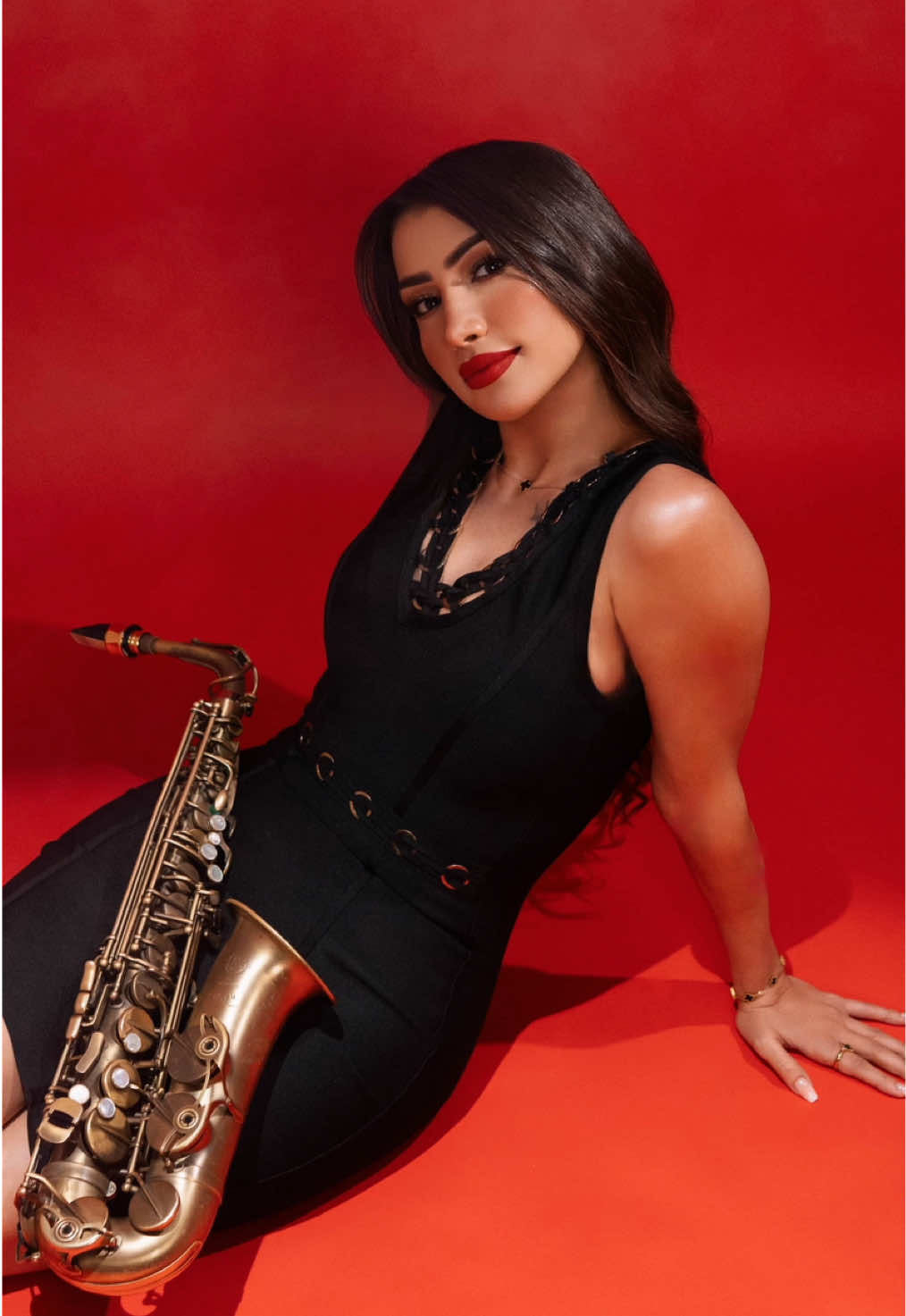 Havana 🇨🇺 “Sax in the city—this time it’s Havana nights 🌙🎷✨” #rahmahassansax #saxalto #saxmusic #coversongid #havana 