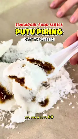 ✨ Soft. Sweet. Steamy. That’s how we roll on Day 13 of my Singapore food series – and nothing hits the spot quite like Putu Piring! 🫛🌴 These delicate rice flour cakes hide a molten core of fragrant gula melaka, steamed to fluffy perfection and dusted with fresh coconut. Simple? Yes. Satisfying? Absolutely. 📍 If you know, you know – this is one of those old-school gems that deserve way more love. Who’s grabbing a box with me? 👀 === #burpple #burpplesg #sgfood #sgfoodie #sgfoodies #foodphotography #foodstagram #foodstagram #foodgasm #hawkersg #sghawker #hawkerfoodsg #haigroad #haigroadputupiring #payalebar #haigroadhawkercentre #SingaporeEats #PutuPiring #SGHawkerCulture #NationalDaySG60 #SingaporeFoodie #localdelights 