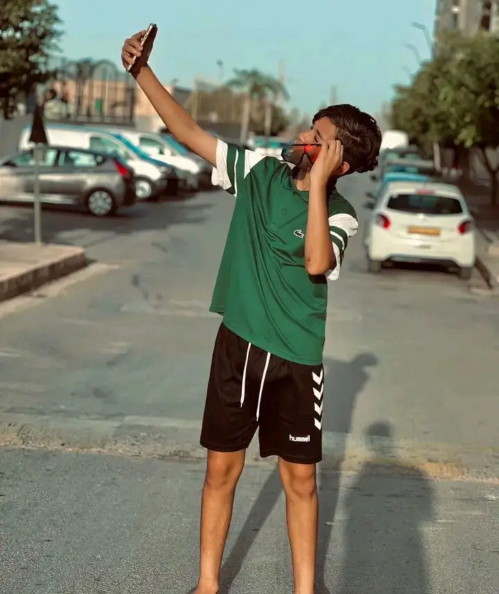 #تهلاو_ولاد_بلادي🇩🇿💛👌 #شعب_الصيني_ماله_حل #ابوني_ياك_باطل_ولا_حنا_مانستاهلوش #مشاهير_تيك_توك 