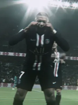 Mbappe crying celebration 🥶🥶🔥🔥 #fyp #mbappe #football #edit #aftereffects 