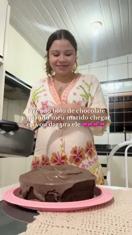 o importante é que ele ta comendo e não tá reclamando 💖 #bolodechocolate #receitasimples #comedia #relacionamento #foryouuuu 