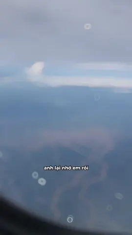 Đường không đi đường mọc đầy cỏ dại,.người không qua lại bỗng hóa thành người dưng 😔#CapCut #tamtrang #nhactamtrang 