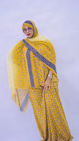 Shaash khafiif birimo ah waxaa ka heli kartaan shirkada MALIN COMPANY SUUQA bakaaraha Qeebta baatiga jumlada insha allah kala xariir 0615727748 @CARWO CABIR @Kor dahab🤍👸🏻 