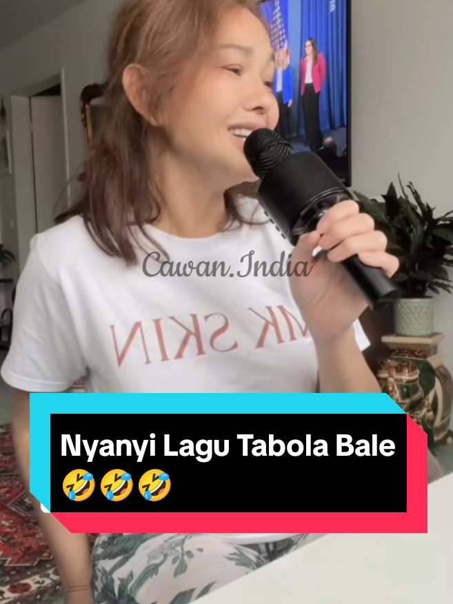 Seperti Biasa, Lirik Sesuai Kepercayaan Masing Masing 😌😌 @Bunda Corla Ratu live Dunia  @@bundacorlaofficialss2         #corla_2  #corlaratujreng  #foryoupage  #bundacorla  #bundacorlaofficialss 