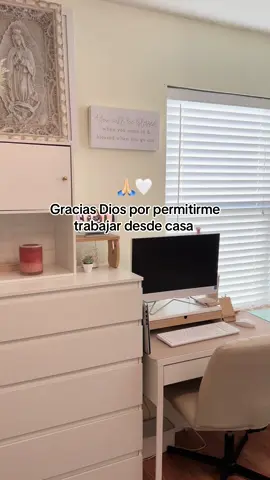 ✨Que gran bendición es poder trabajar desde casa & haciendo algo que tanto disfrutas 🙏🏼🤍 #graciasDios #emprendedor 
