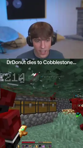 DrDonut Dies to a Cobblestone… #cpvp #drdonut #donutsmp #crystalpvp 