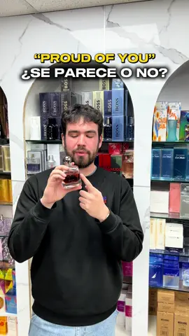 Probamos Proud of You… y no diremos a qué perfume intenta parecerse, pero seguro te suena 🔥👀 #perfumeria #perfumeschile #perfumesarabes #proudofyou #chile #fyp #strongerwithyou 