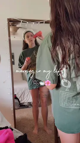 do you enjoy asmr vlogs or vlogs that are on beat to music? 🌸🫧 #morningroutine #morninginmylife #minivlogs #cozyvibes #vloggingmyday #asmrvlog 