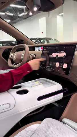 ⁨	⁨	🚘✨ Avatr 07 | موديل 2024 ✨🚘 🌟 سيارة كهربائية مبتكرة تجمع بين الفخامة، الأداء العالي، والتقنيات المستقبلية ⚡ 🚀 تصميم رياضي عصري يلفت الأنظار في كل مكان 🛡️ جاهزة لتجربة قيادة مختلفة تمامًا! 📍 متوفرة الآن عند القاسم للسيارات – الشارقة 📞 للتواصل واتساب: +971 54 388 8889 #Avatr_07 #القاسم_للسيارات #سيارات_الامارات #سيارات_كهربائية #⁩⁩