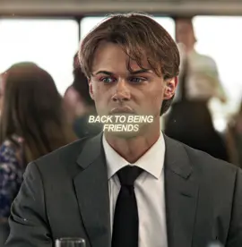 LOOK AT HIS FACE, POOR THING #thesummeriturnedpretty #conradfisher #bonrad #teamconrad #tsitp #bellyconklin #fyp #aep