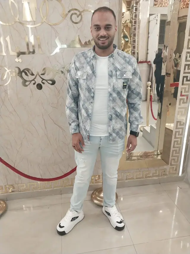 #Love #CapCut #unfrezzmyaccount #family #family #بورسعيد_واللي_منها #راجپوت_محکمہ👑🦁🔥 #fypシ゚ #family #viral🖤tiktok #CapCut 