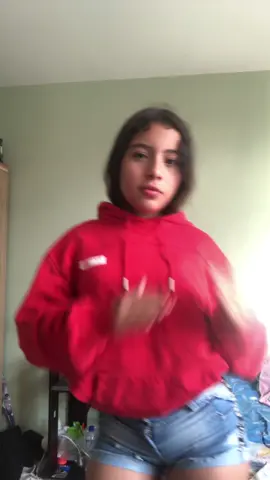 el saco de alguien por hay jajaja #tiktok #baile #rojo #fytシ 