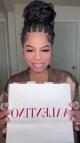 Valentino Beauty’s New Spike Disco Lip Balm Review # giftedbyvalentinobeauty @Valentino.Beauty @sephora ❤️ #valentinobeauty #luxurybeauty #luxurymakeup #lipbalm #makeuptok #BeautyTok #lipcombo 