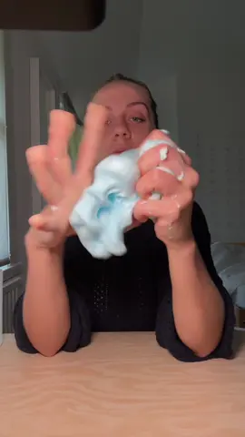 Making slime! #fyp #tiktok #slime 