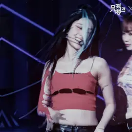 #HUHYUNJIN caress MY body pls •cc: lovely (payhip) #LESSERAFIM #huhyunjin #yunjinedit #huhyunjinedit #fyp #niqhtsvids 