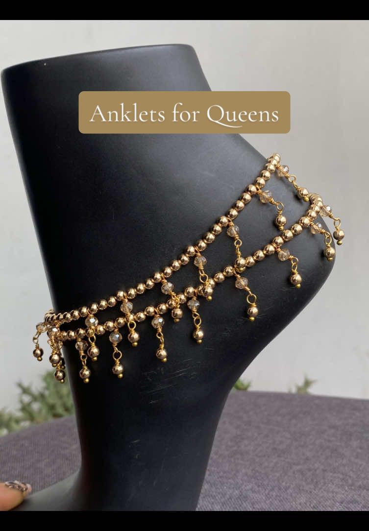 Are anklets a yes or no for you? #anklets #anklet #beadanklets #beadedanklets #goldanklet 