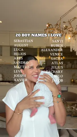 Always thought I’d be a girl mum and here I am! Comment your favourite  boy names below and help the girls out because it’s HARD out here! 🩵