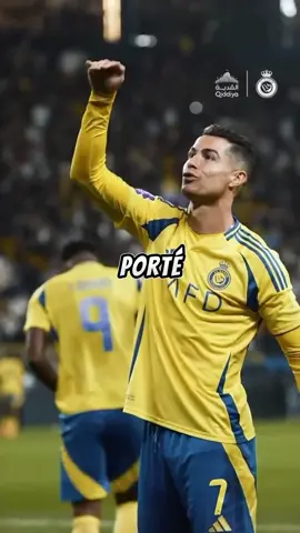 Pourquoi Cristiano Ronaldo ne porte jamais de manches courtes ?  #CR7 #maillot #portugal🇵🇹 #futebol #futebolbrasileiro 