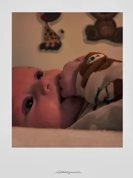 Bebês em Polaroid🤍 #bebe #bebes #baby #babytiktok #bebetiktoker #babylove #fofura #criancas #fofo #sonho #meta #papai #mamae #nenem #namoro #familytiktok #familia #for #foro #bebezinho 