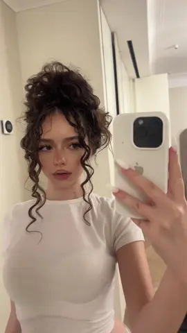 «athena curly bun»