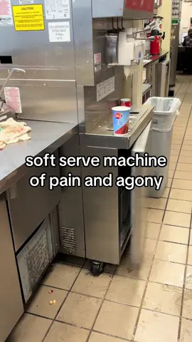i don’t think it’s supposed to do that  @han<3  #gdouttathemchne #xyzbca #fyp #foryou #dairyqueen 