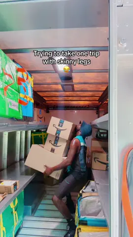 #amazon #weakattheknees #lol #fyp #onetrip 