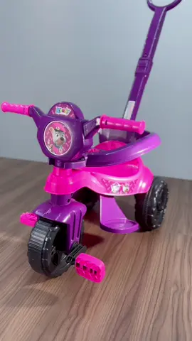 Motoca Triciclo Kendy  + Cubo Diversas Cores Vilotrol Com Protetor Pedal Apoio Para os Pés Para Todas as Idades