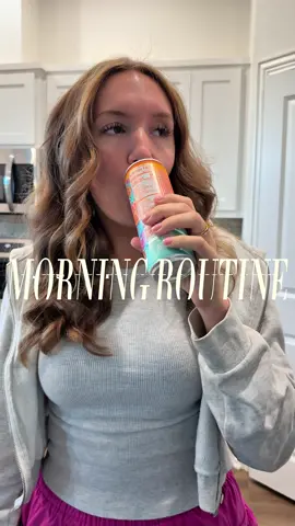 Happy Wednesday 🥰🥰 #Lifestyle #ditl #inspo #Vlog #morningroutine #morning #contentcreator 
