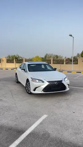 ES350 لكسز اللون : ابيض لولو موديل : 2019 ممشى السياره 69الاف فقط من داخل زعفراني وكاله اطارات جوديير رنقات لاكشري كبار مواصفات سياره فول ابشن رقم 1 بصمت اشتغال + بصمت الابواب 4 رادار امام + رادار خلف خروج عن المسار السياقه الذاتيه النقطاء العمياء حساسات امام و خلف كامرا خلف تبريد وتسخين مقاعد نفجيشن تحكم عن طريق لستيرنج بلوتوث مثبت سرعه خارطه تخشيب كامل مع نظام اناره LD سيدي بلوتوث مسرفس جاهز للاستخدام الموتر الحمدلله نظيف جدا جدا تامين سنه عمان و الامارات السعر 11300 قابل شي بسيط للتواصل 90999171 #fyp #explore #لكزس #سيارات  #الشعب_الصيني_ماله_حل😂😂 #اكسبلور #معارض_سيارات_عمان 