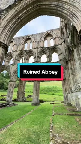 Rievaulx Abbey in North Yorkshire was one of the most important and powerful monasteries in England #medieval #medievaltiktok #History #HistoryTok #archaeology #historybuff #explore 