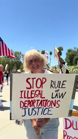 Mission Viejo supporting democracy - every Wednesday at the corner of La Paz and Marguerite. Don’t let anyone tell you that South OC is all red. Yes, we got a few middle fingers today, but overwhelmingly we felt the support from our neighbors. ✊🏼 @50501 Socal @50501 Orange County CA #resist #50501resistance #buildtheresistance 